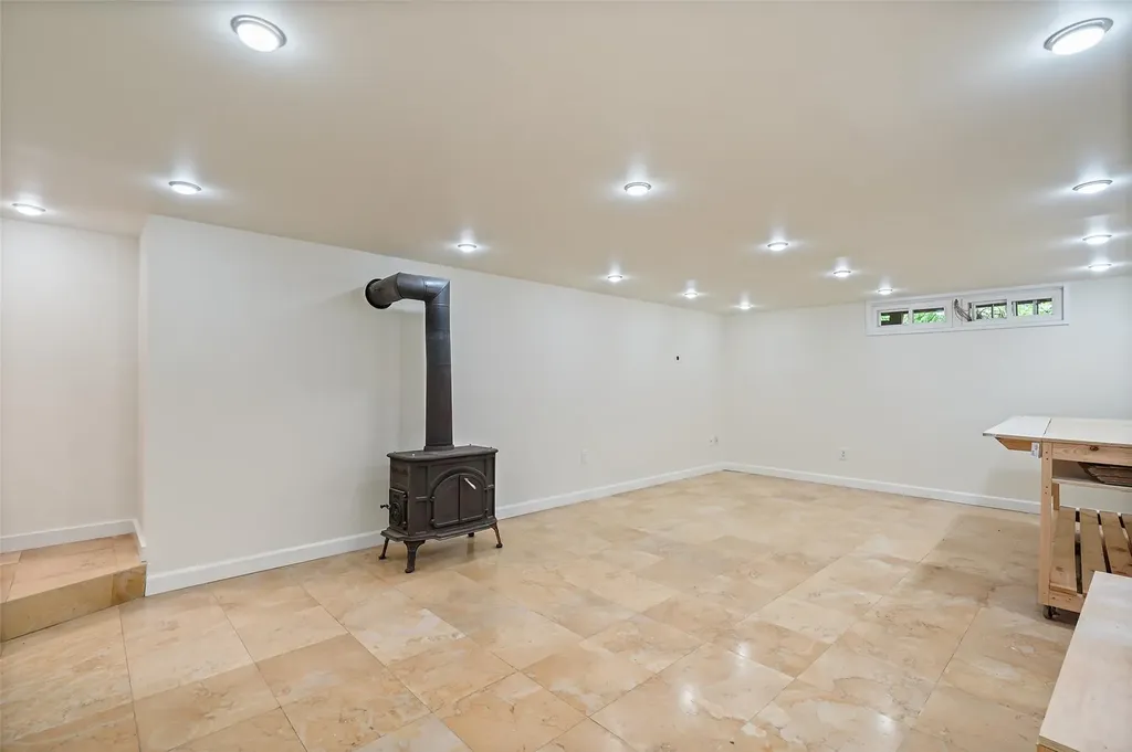25 Moseman Avenue Katonah NY 10536