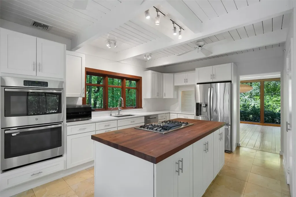 25 Moseman Avenue Katonah NY 10536