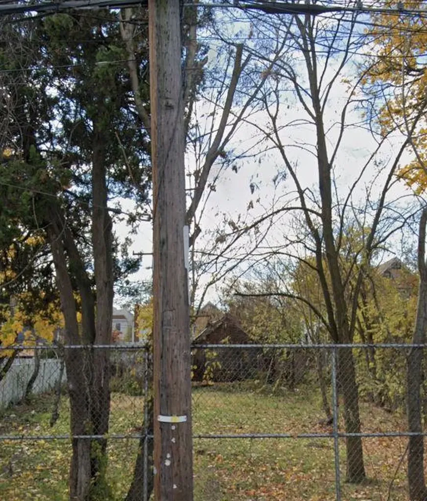 1382 E95 Street Brooklyn NY 11236