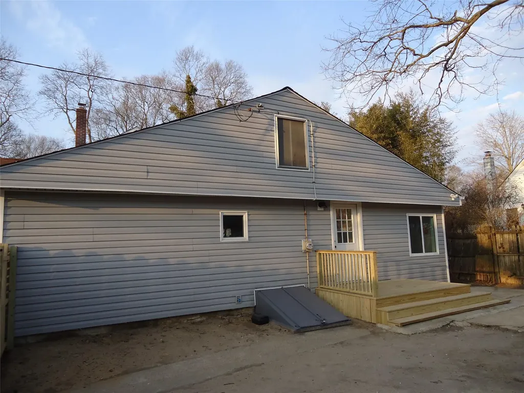 191 Laurelton Drive Mastic Beach NY 11951
