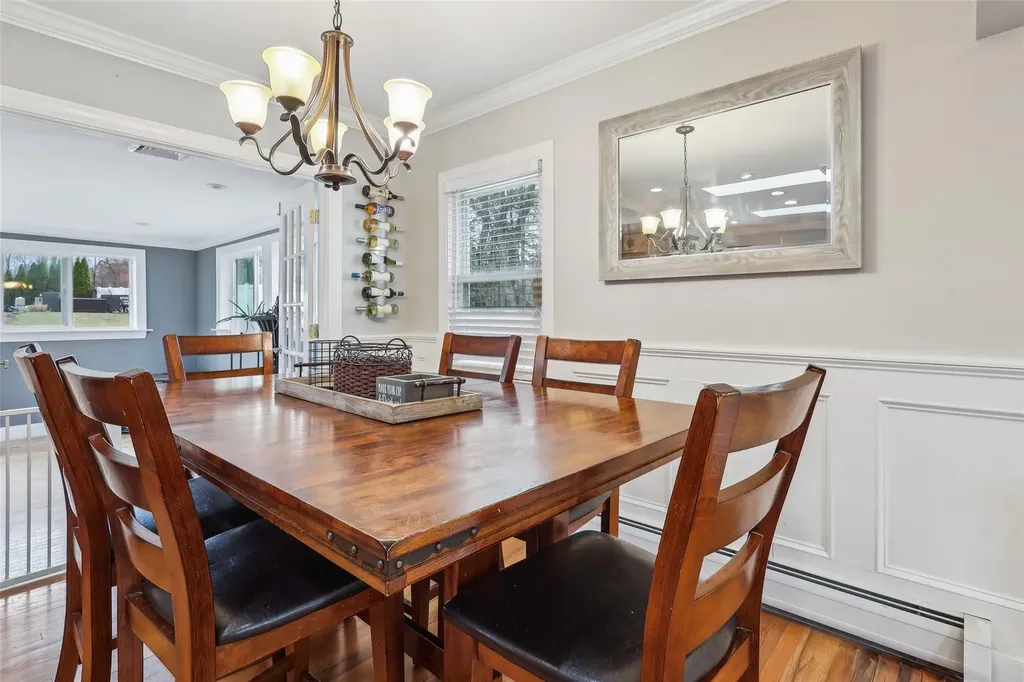 8 Birchwood Terrace Nanuet NY 10954