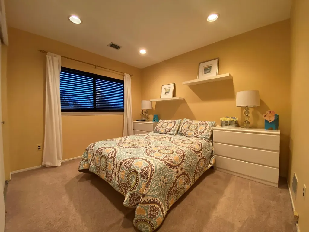 19 Northgate Circle Melville NY 11747