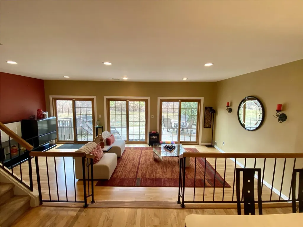 19 Northgate Circle Melville NY 11747