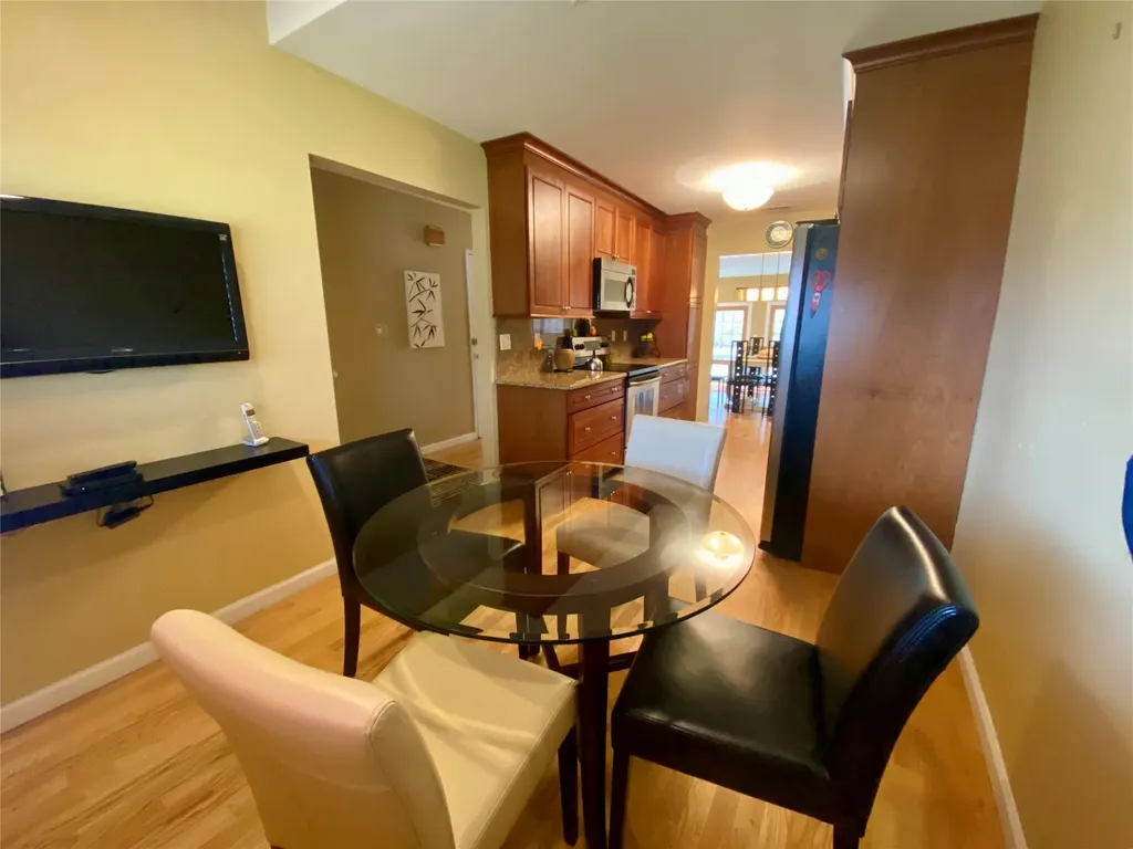 19 Northgate Circle Melville NY 11747
