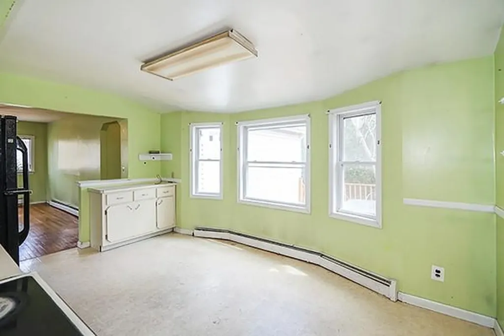 385 Dare Road Selden NY 11784