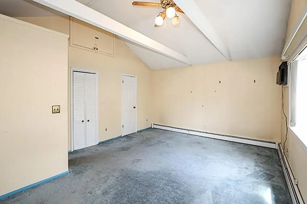 385 Dare Road Selden NY 11784