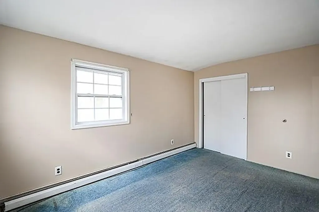 385 Dare Road Selden NY 11784