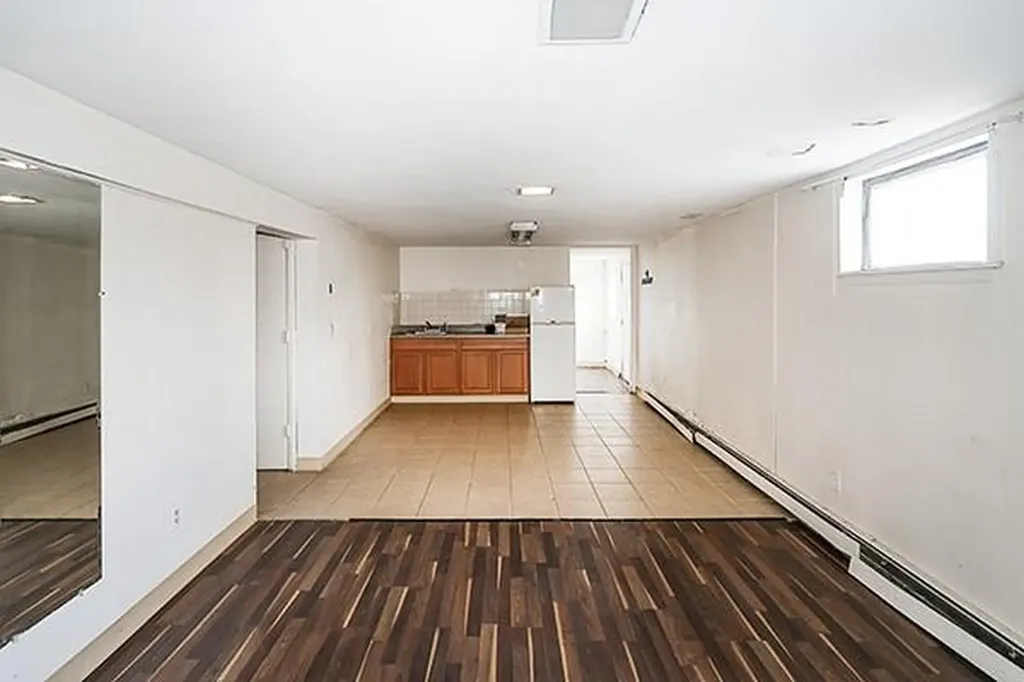 385 Dare Road Selden NY 11784