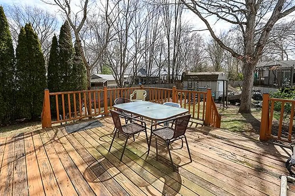 385 Dare Road Selden NY 11784