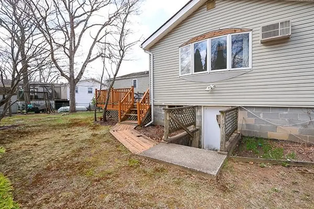 385 Dare Road Selden NY 11784