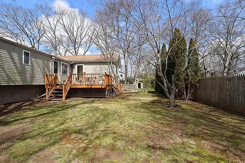385 Dare Road Selden NY 11784
