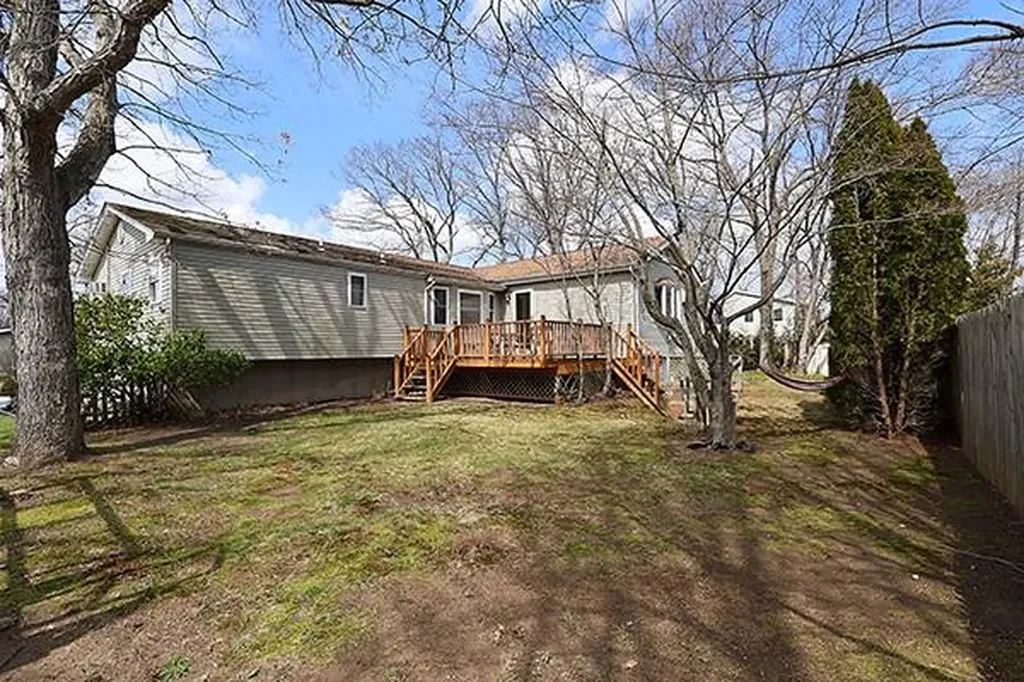 385 Dare Road Selden NY 11784