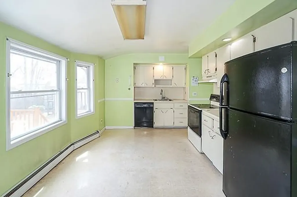 385 Dare Road Selden NY 11784