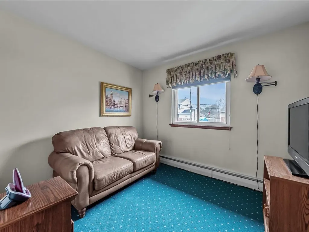 62 Wiltshire Drive Commack NY 11725