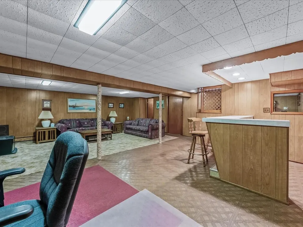 62 Wiltshire Drive Commack NY 11725