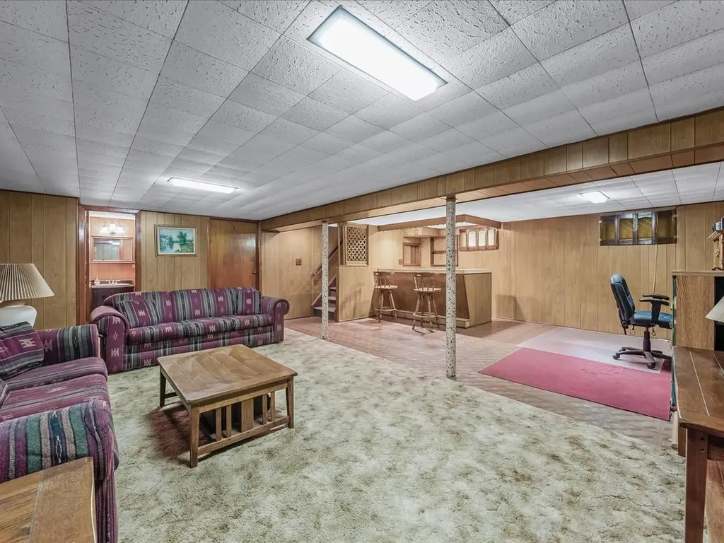 62 Wiltshire Drive Commack NY 11725