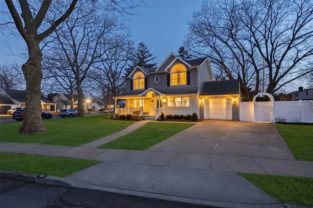 64 Winifred Drive Merrick NY 11566