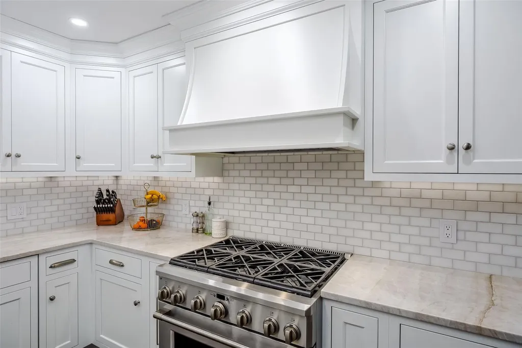 64 Winifred Drive Merrick NY 11566