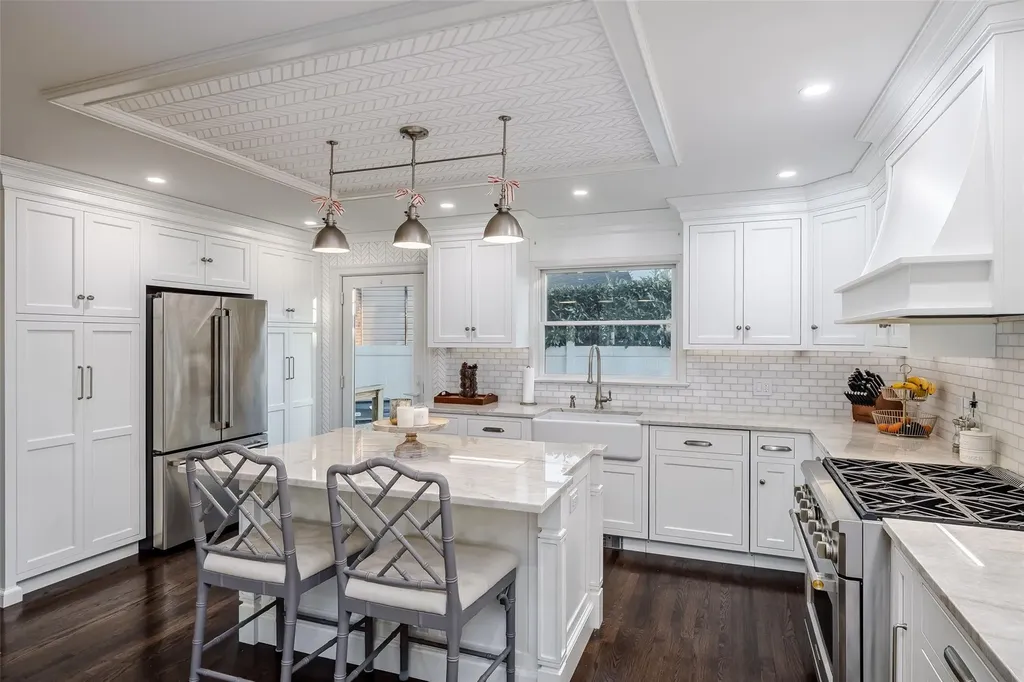 64 Winifred Drive Merrick NY 11566