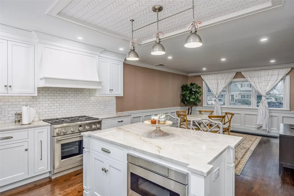 64 Winifred Drive Merrick NY 11566