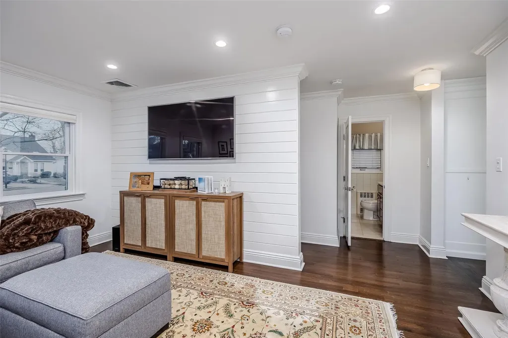 64 Winifred Drive Merrick NY 11566