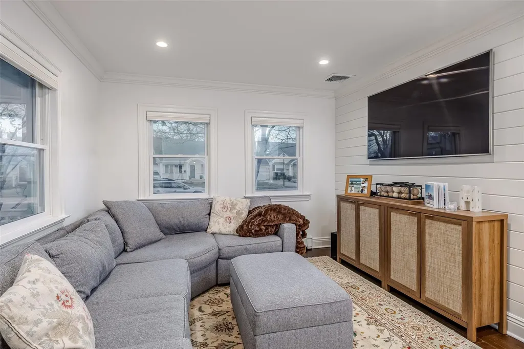 64 Winifred Drive Merrick NY 11566