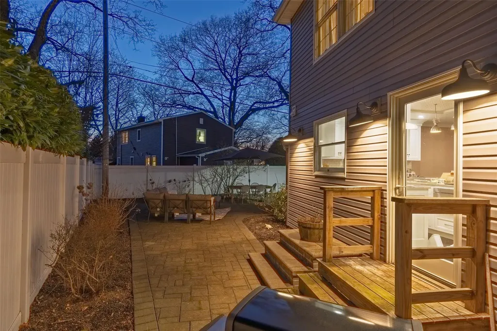 64 Winifred Drive Merrick NY 11566