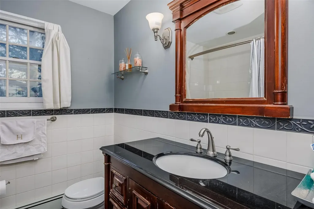64 Winifred Drive Merrick NY 11566