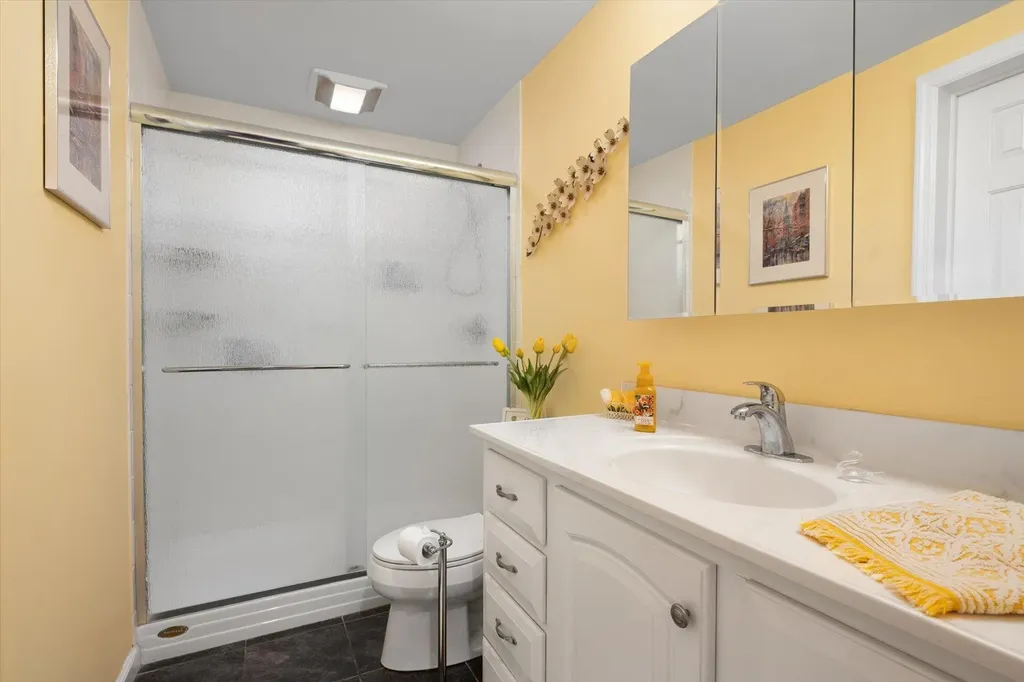 18 Scherer Street Bethpage NY 11714
