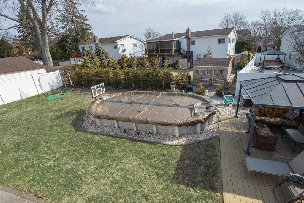 18 Scherer Street Bethpage NY 11714