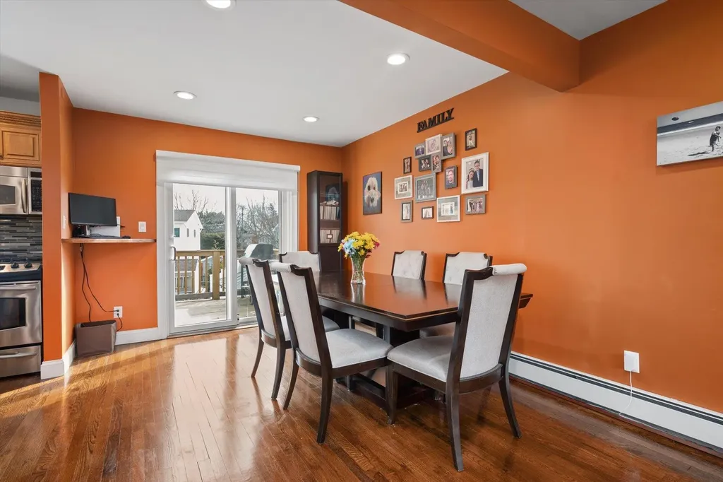 18 Scherer Street Bethpage NY 11714