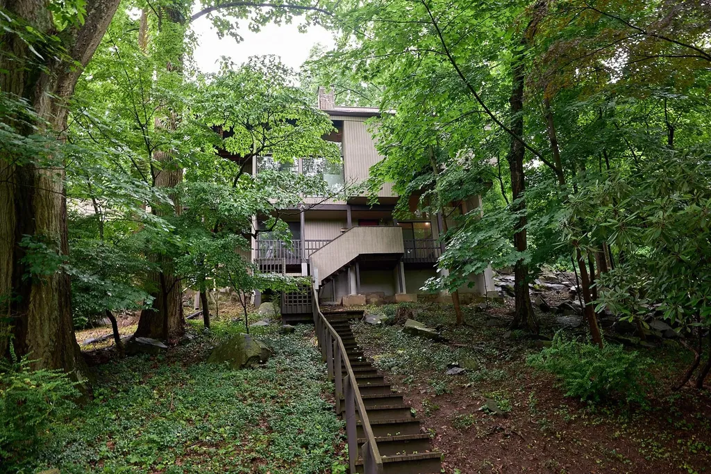 261 S Boulevard Nyack NY 10960