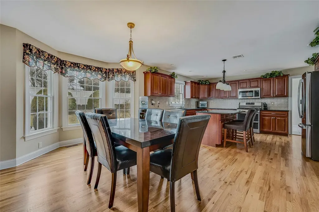 9 Franciscan Lane Smithtown NY 11787