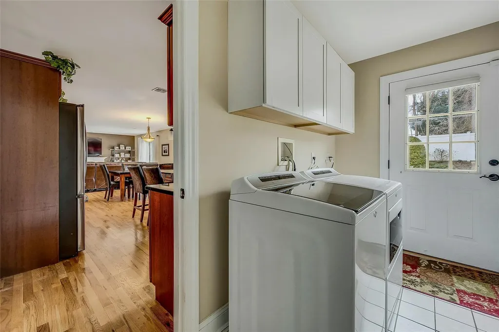 9 Franciscan Lane Smithtown NY 11787