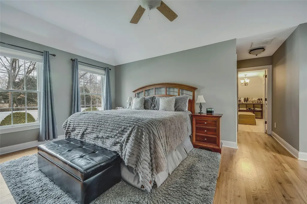 9 Franciscan Lane Smithtown NY 11787