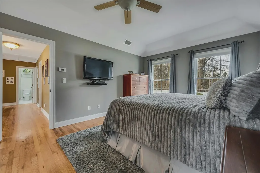9 Franciscan Lane Smithtown NY 11787