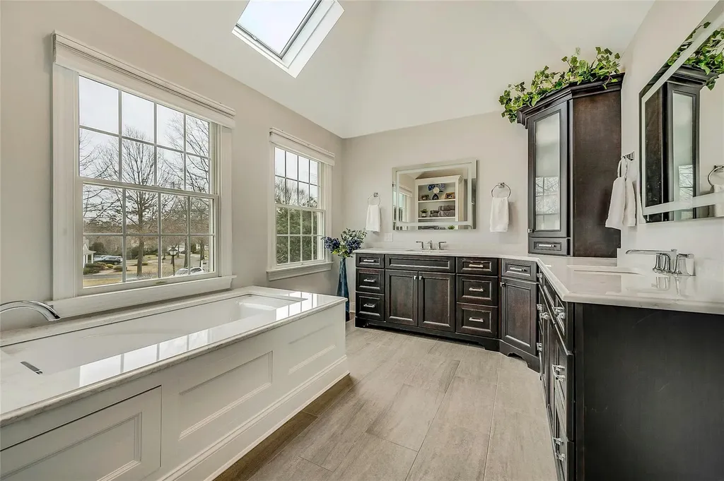 9 Franciscan Lane Smithtown NY 11787