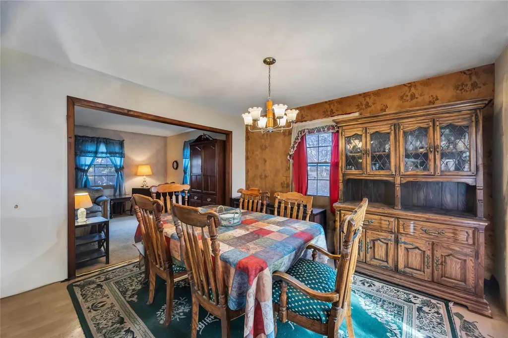27 Wilmont Turn Coram NY 11727