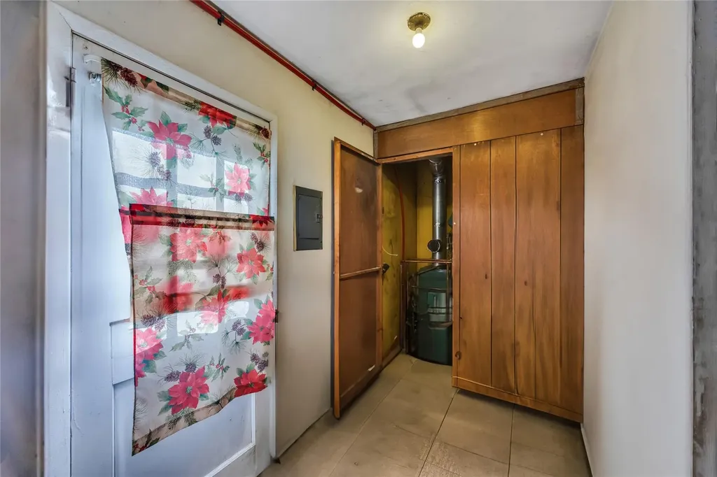 27 Wilmont Turn Coram NY 11727