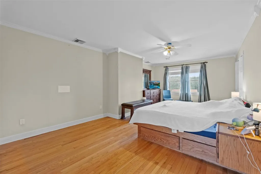 8 Glenwood Road Poughkeepsie NY 12603