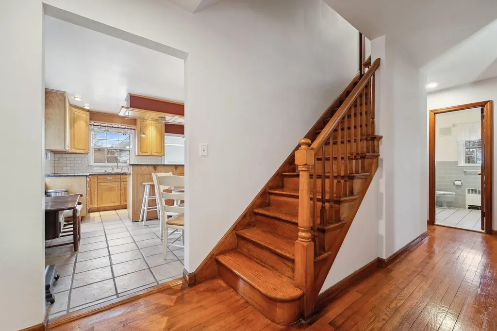 10 Wayside Drive White Plains NY 10607