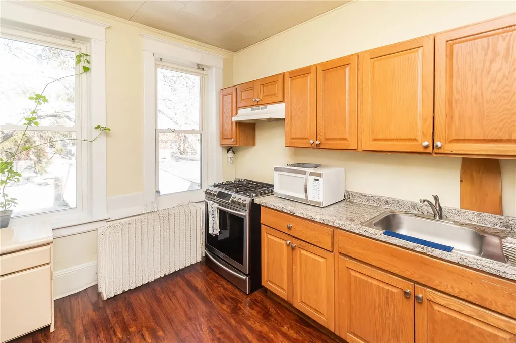 118 Overlook Place Newburgh NY 12550