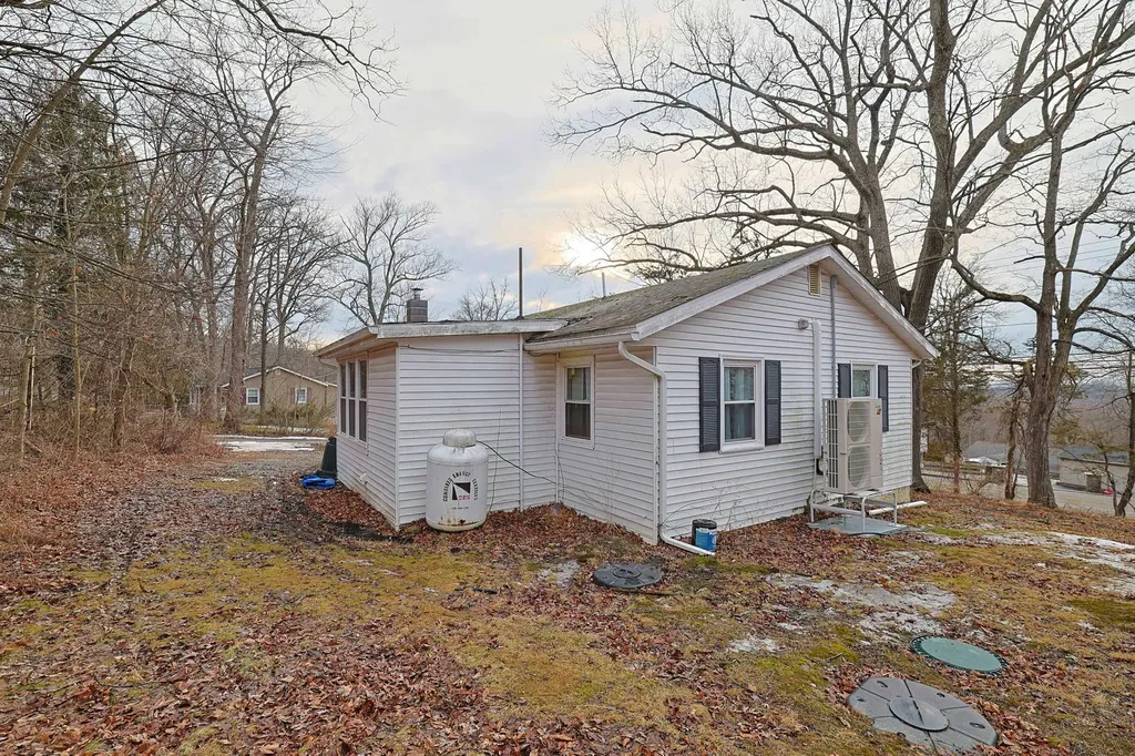51 Glenwood Road Monroe NY 10950