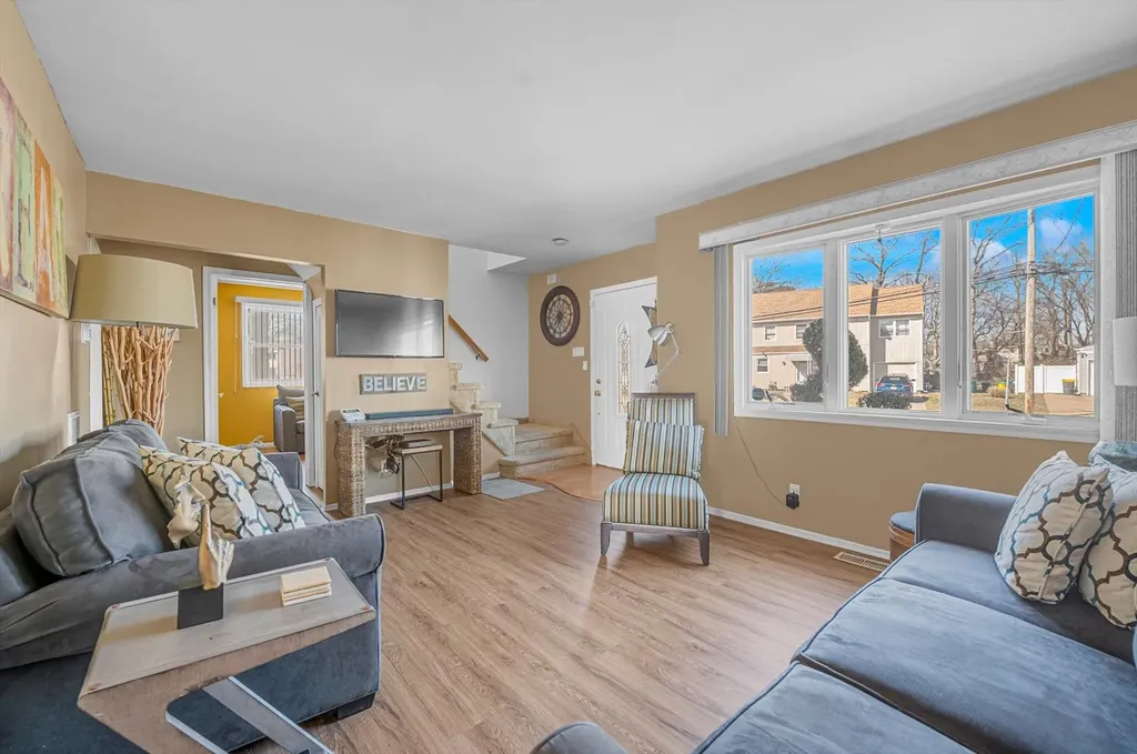 30 Dawson Drive Valley Stream NY 11581