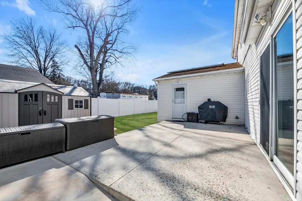 30 Dawson Drive Valley Stream NY 11581