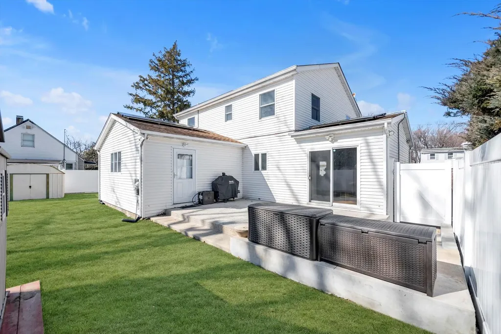 30 Dawson Drive Valley Stream NY 11581