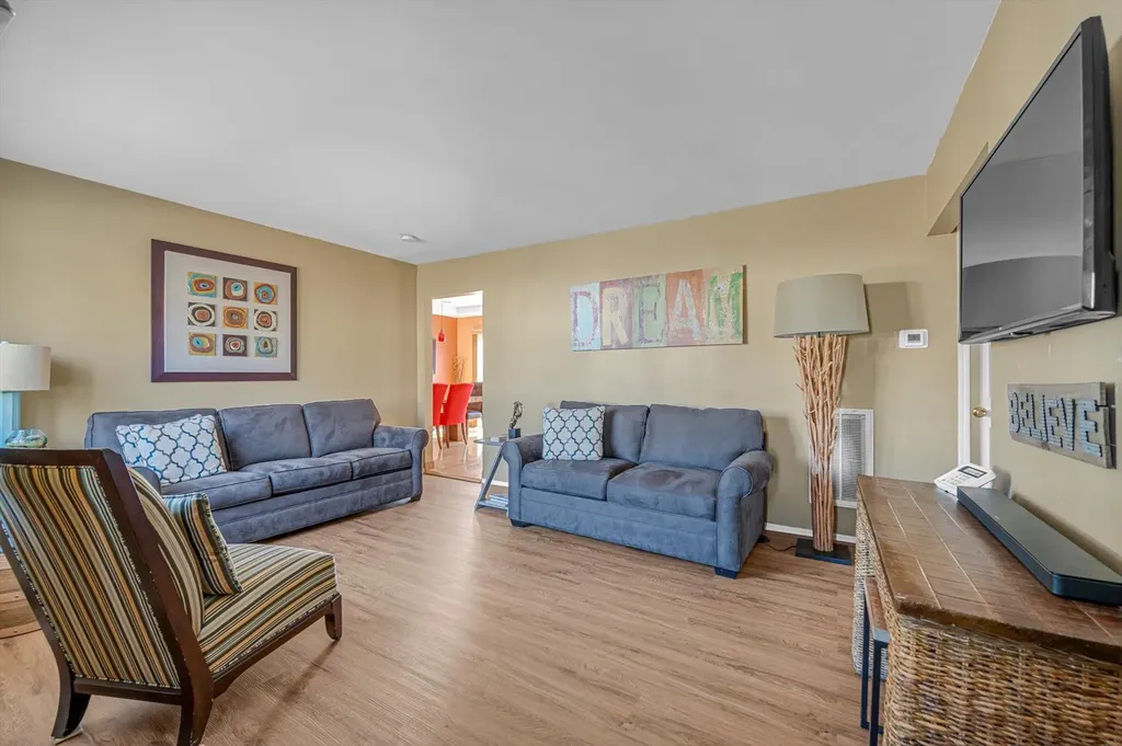 30 Dawson Drive Valley Stream NY 11581
