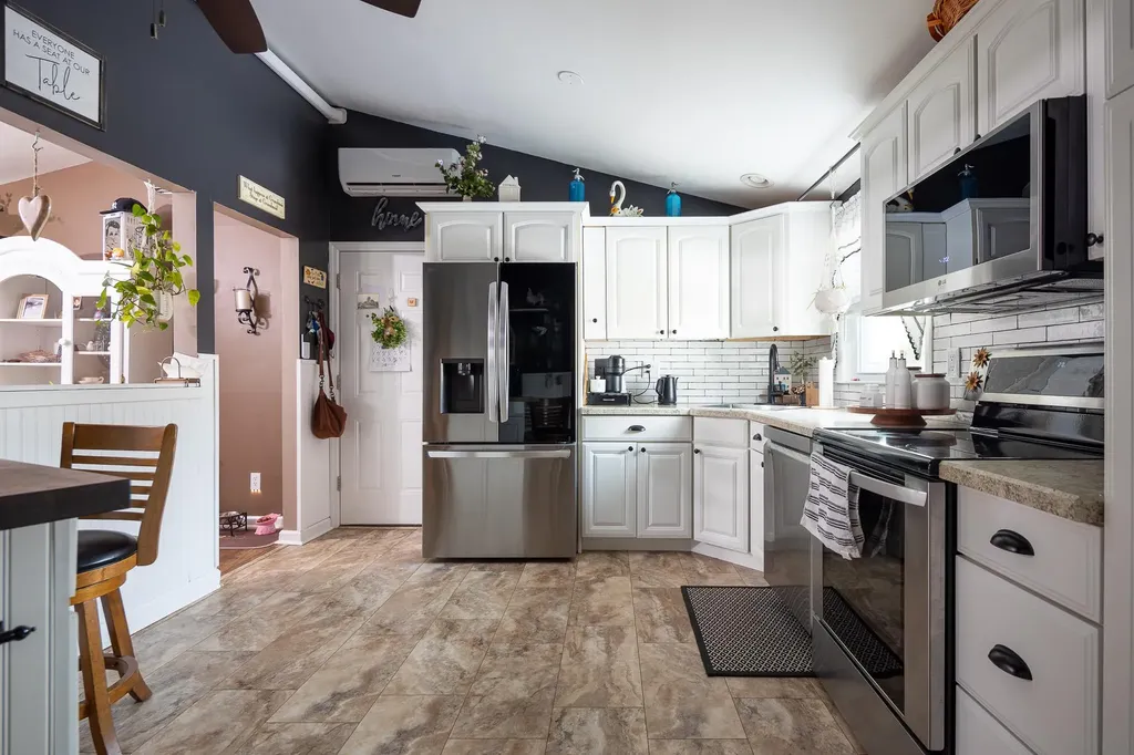 34 Appel Drive E Shirley NY 11967