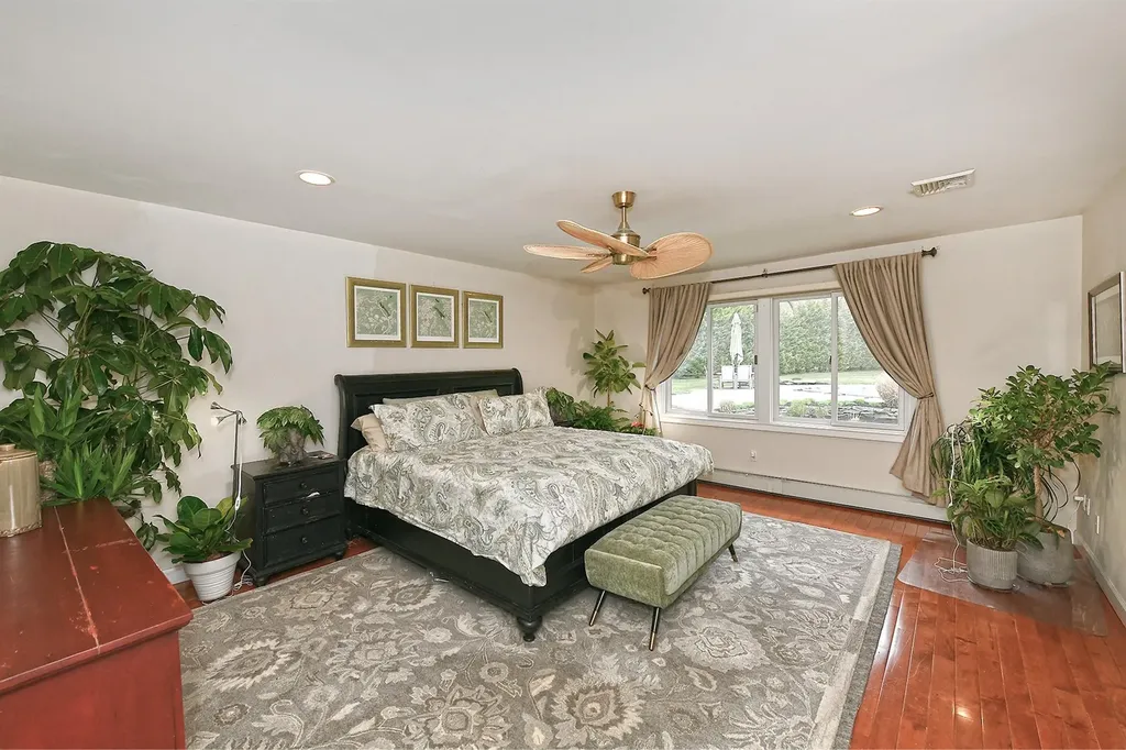 12 Winthrop Drive Dix Hills NY 11746