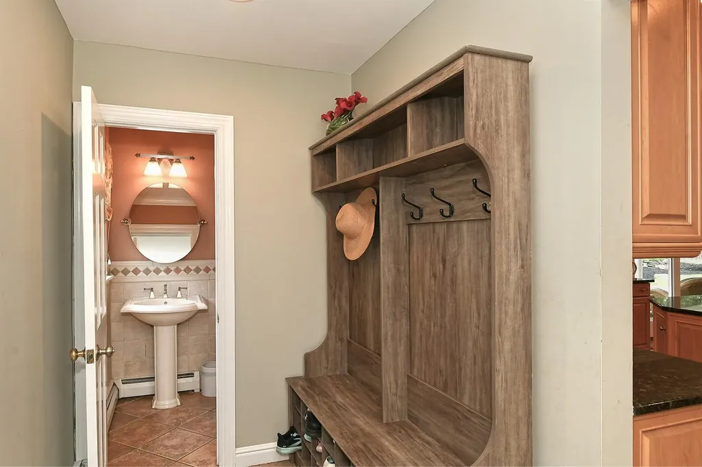 12 Winthrop Drive Dix Hills NY 11746